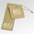 Tarjeta de regalo blanca de la etiqueta de la ejecución del papel de imprenta de la tarjeta de encargo de la cartulina para la ropa